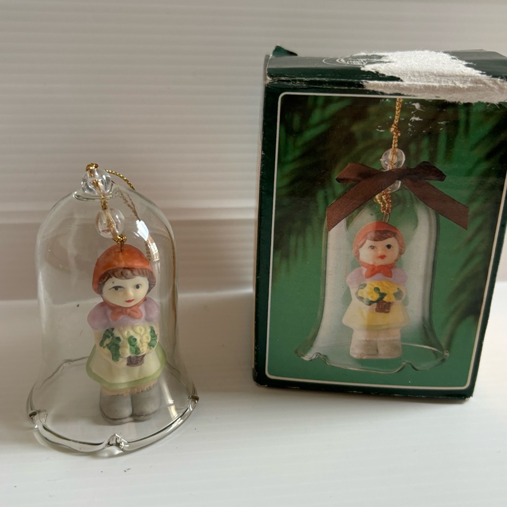 Vintage Alpine Collection Glass Bell Ornament J.S.N.Y. Taiwan with Box